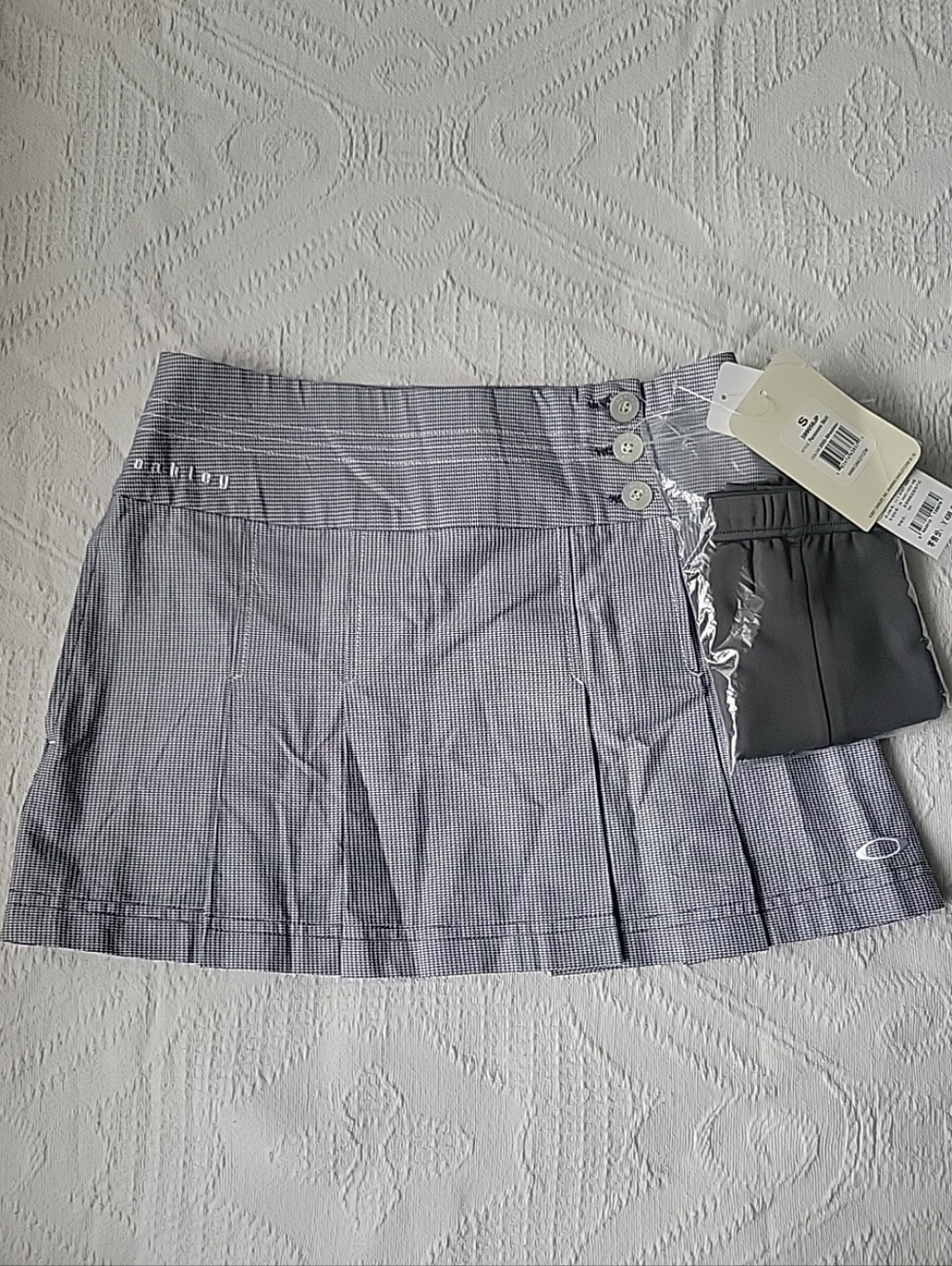 Oakley Gray Pinstriped Golf Skort with Built-In Shorts